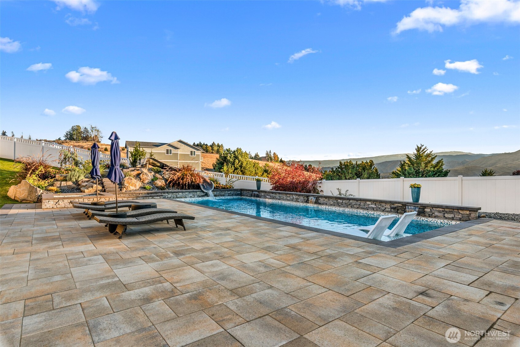 12 Elizabeth Court , Wenatchee, WA 98801