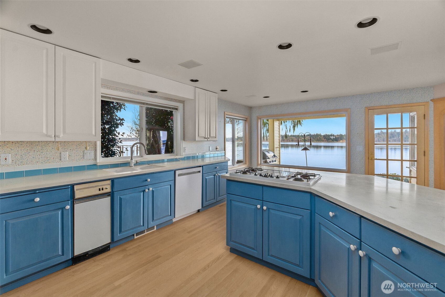 6734 Klein Street NW, Olympia, WA 98502