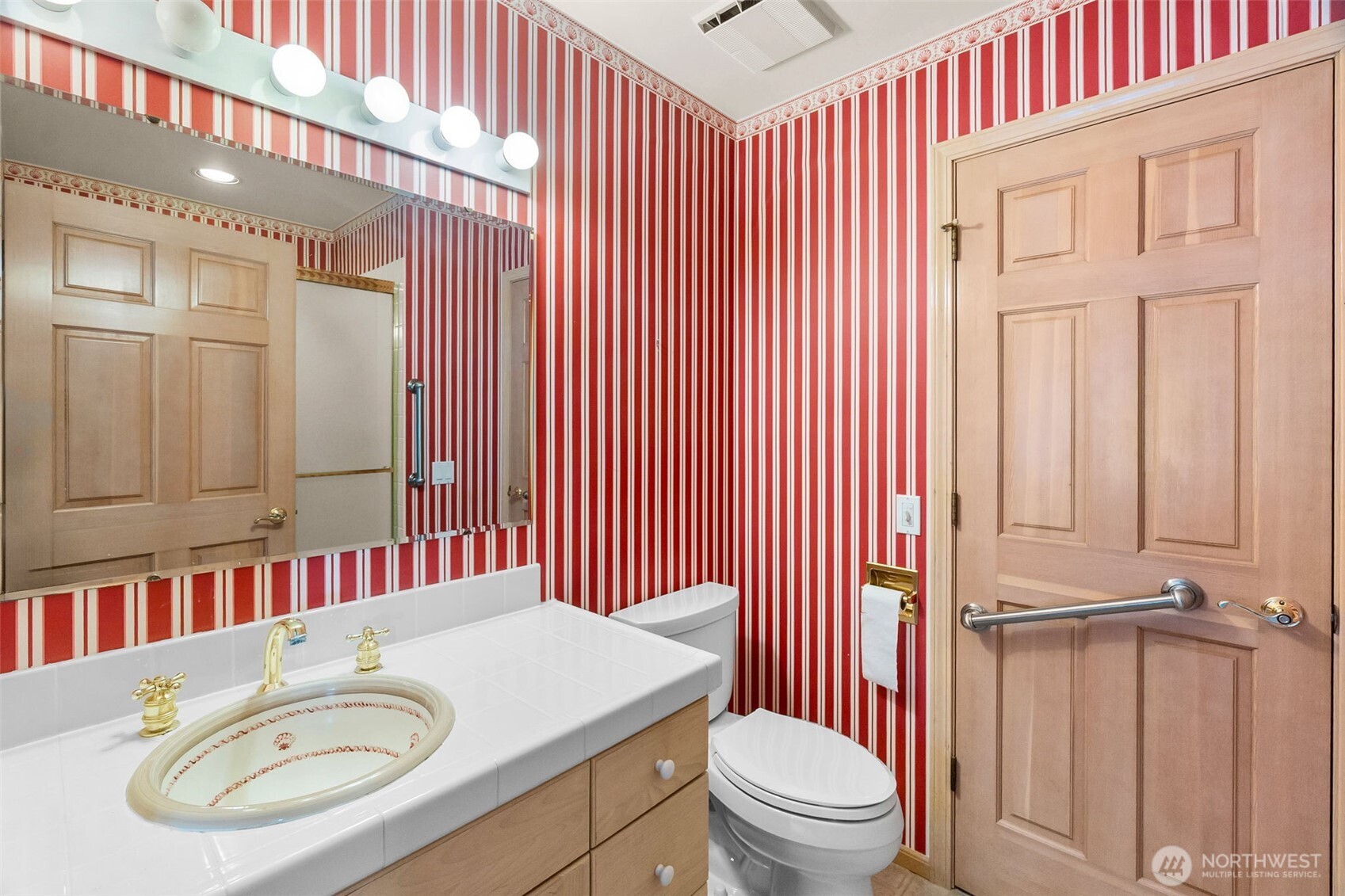 6734 Klein Street NW, Olympia, WA 98502