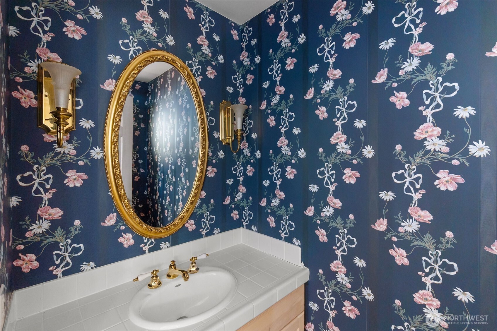 6734 Klein Street NW, Olympia, WA 98502