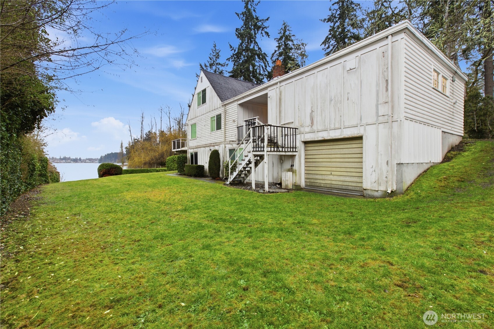 9832 American Avenue SW, Lakewood, WA 98498