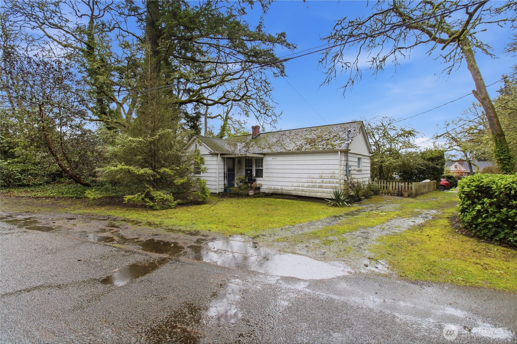 9832 American Avenue SW, Lakewood, WA 98498