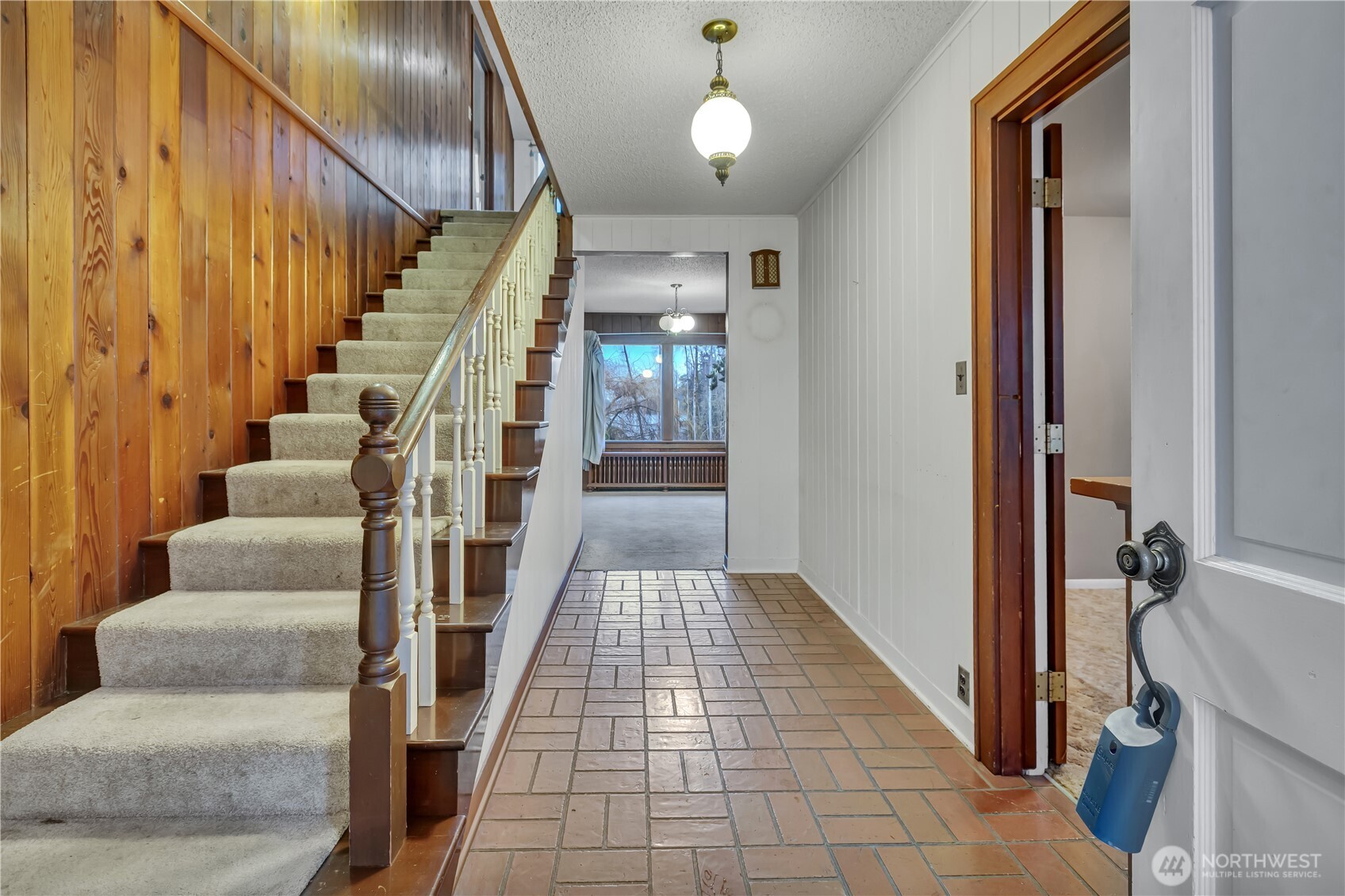 9832 American Avenue SW, Lakewood, WA 98498