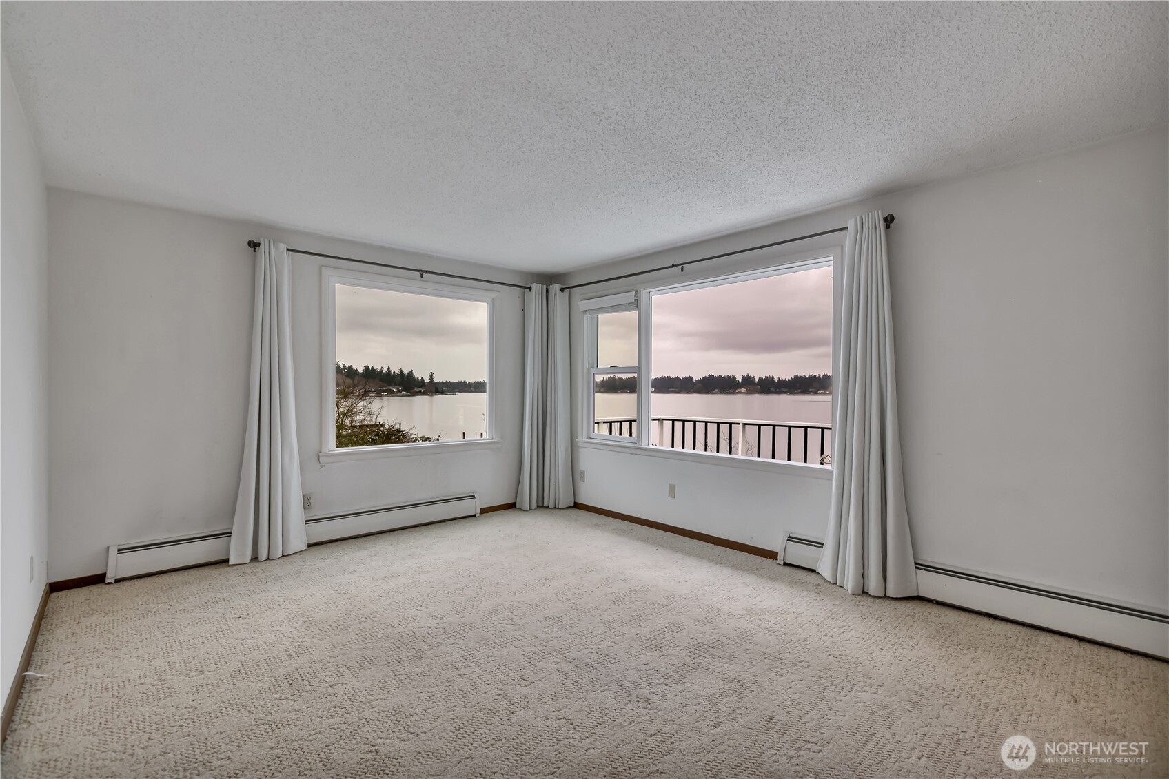 9832 American Avenue SW, Lakewood, WA 98498