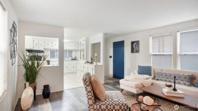 11622 Silver Lake Rd #20B, Everett, WA 98208