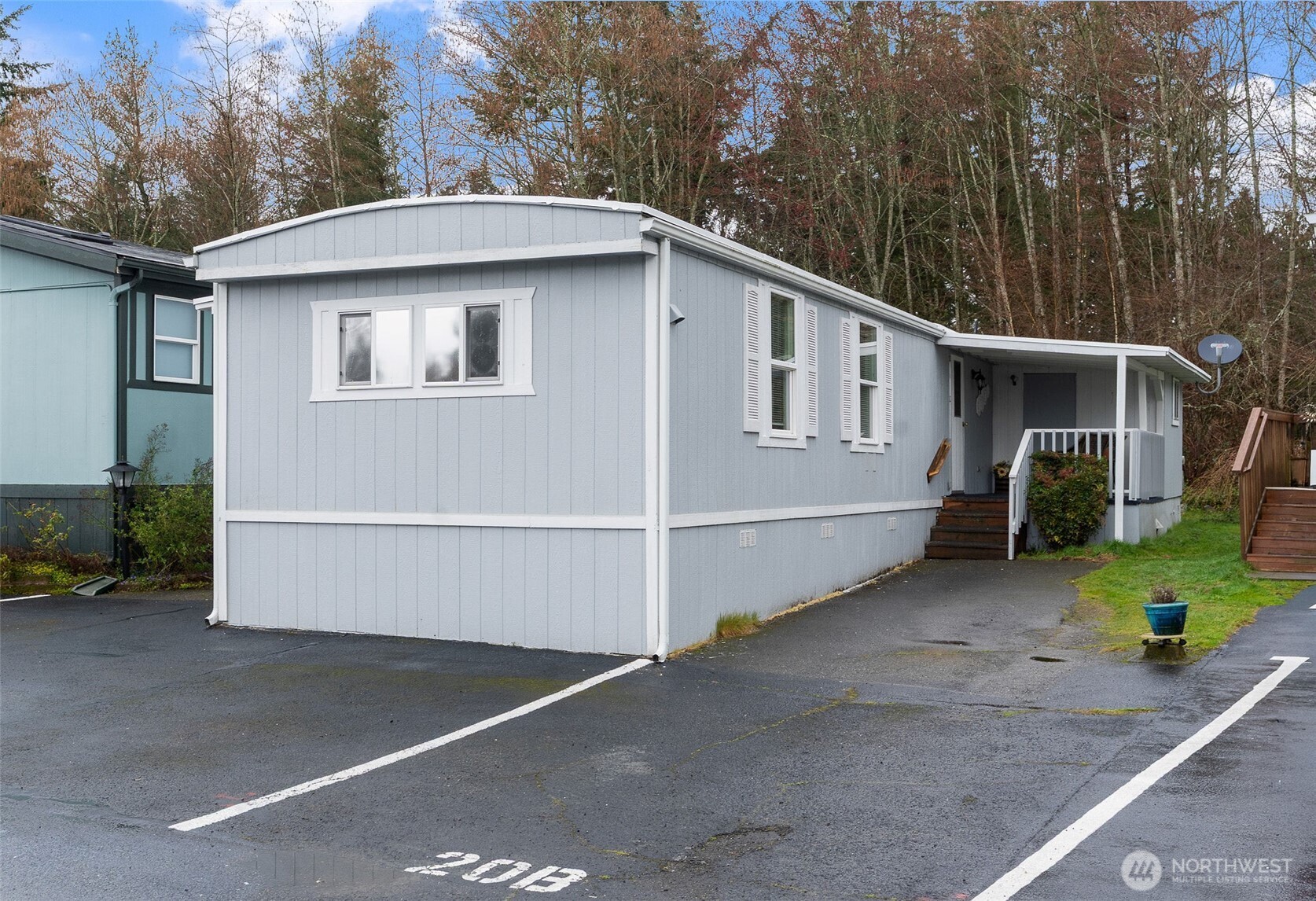 11622 Silver Lake Rd #20B, Everett, WA 98208