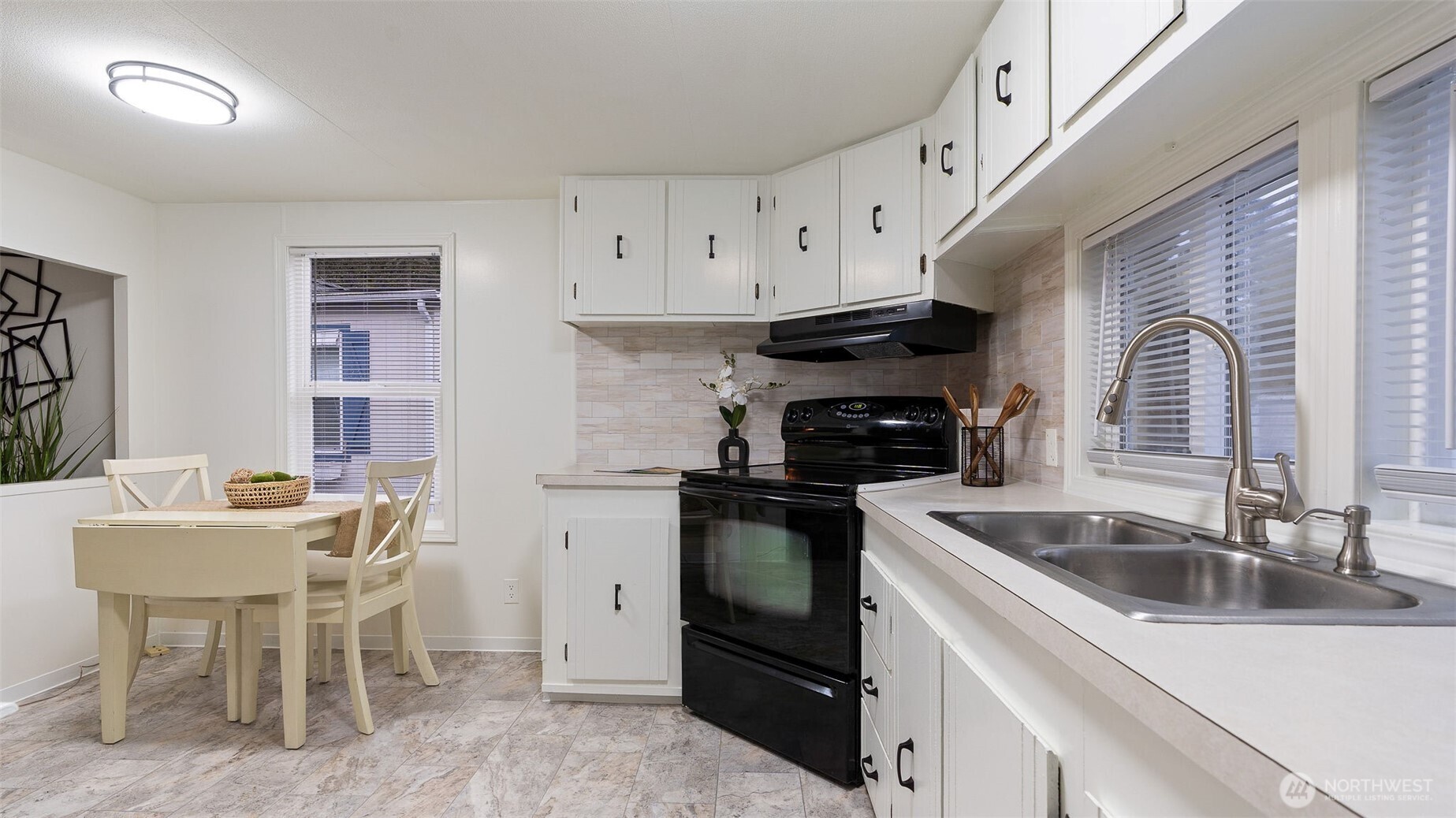 11622 Silver Lake Rd #20B, Everett, WA 98208