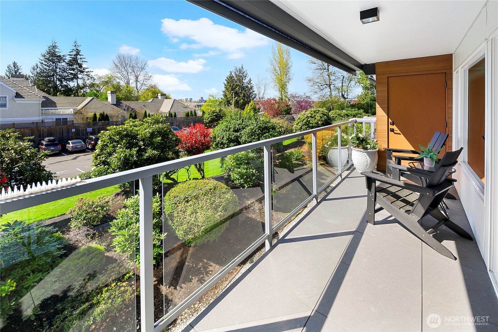 2501 Canterbury Lane E #221, Seattle, WA 98112