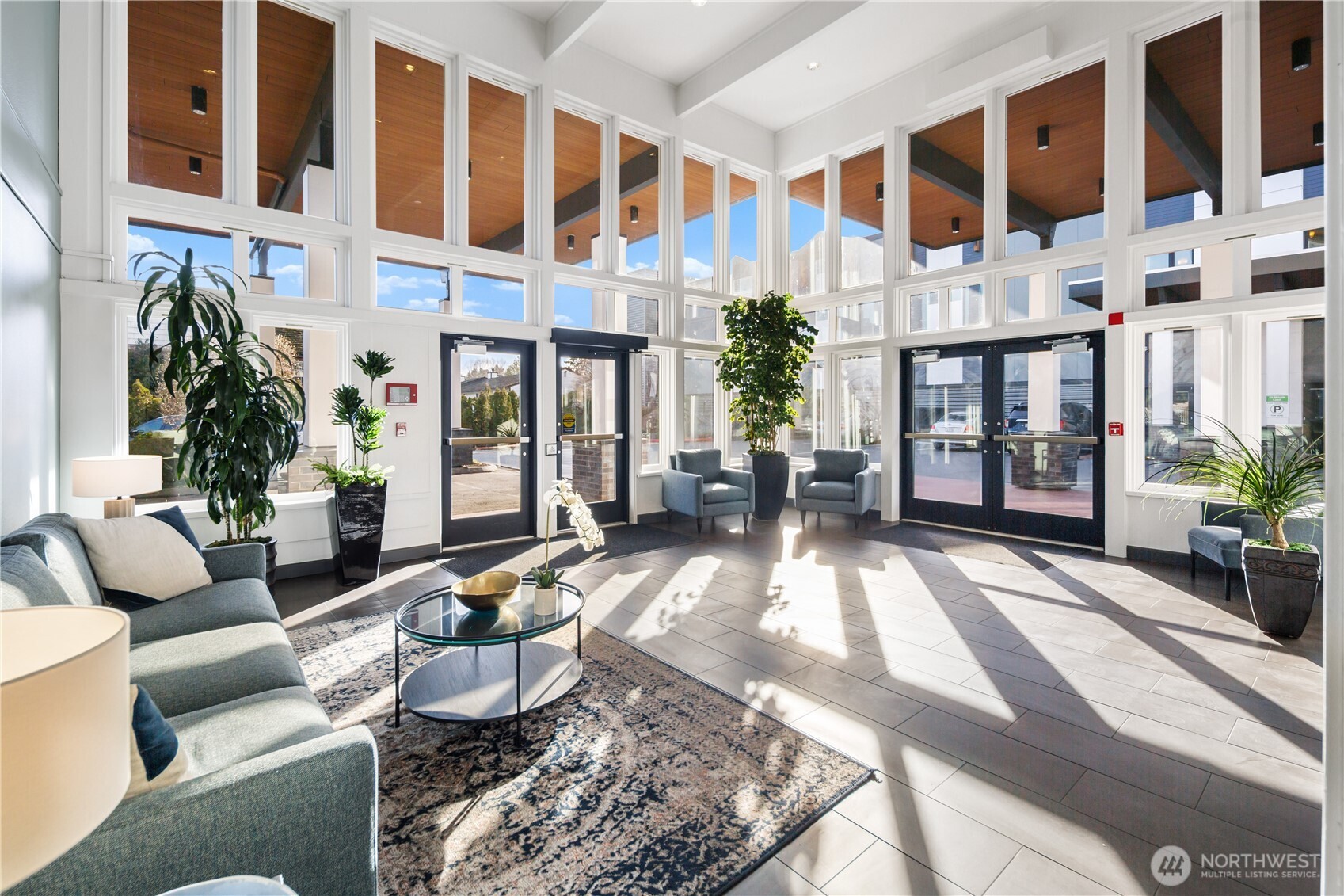 2501 Canterbury Lane E #221, Seattle, WA 98112
