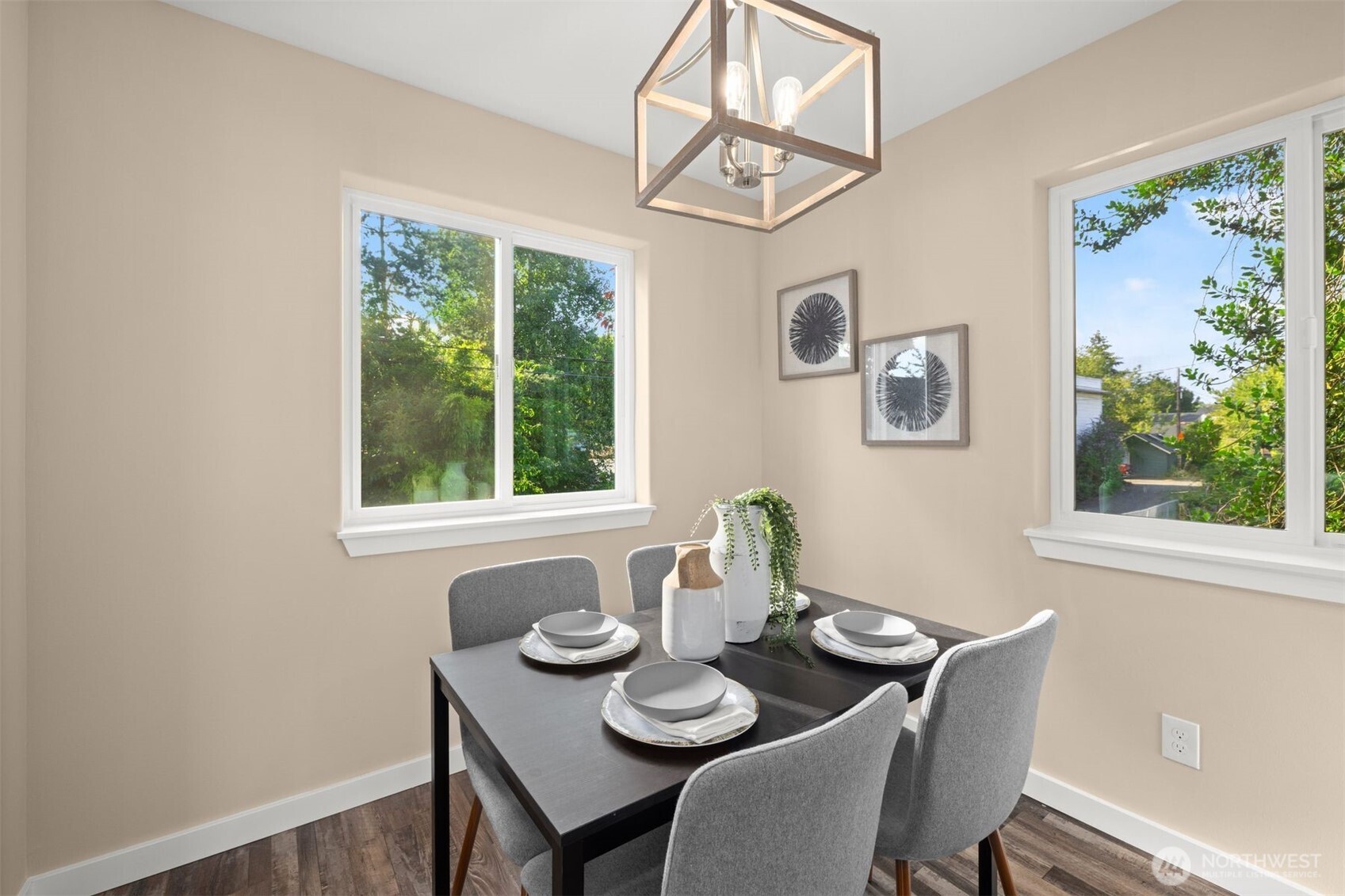 6419 Ellis Avenue S, Seattle, WA 98108