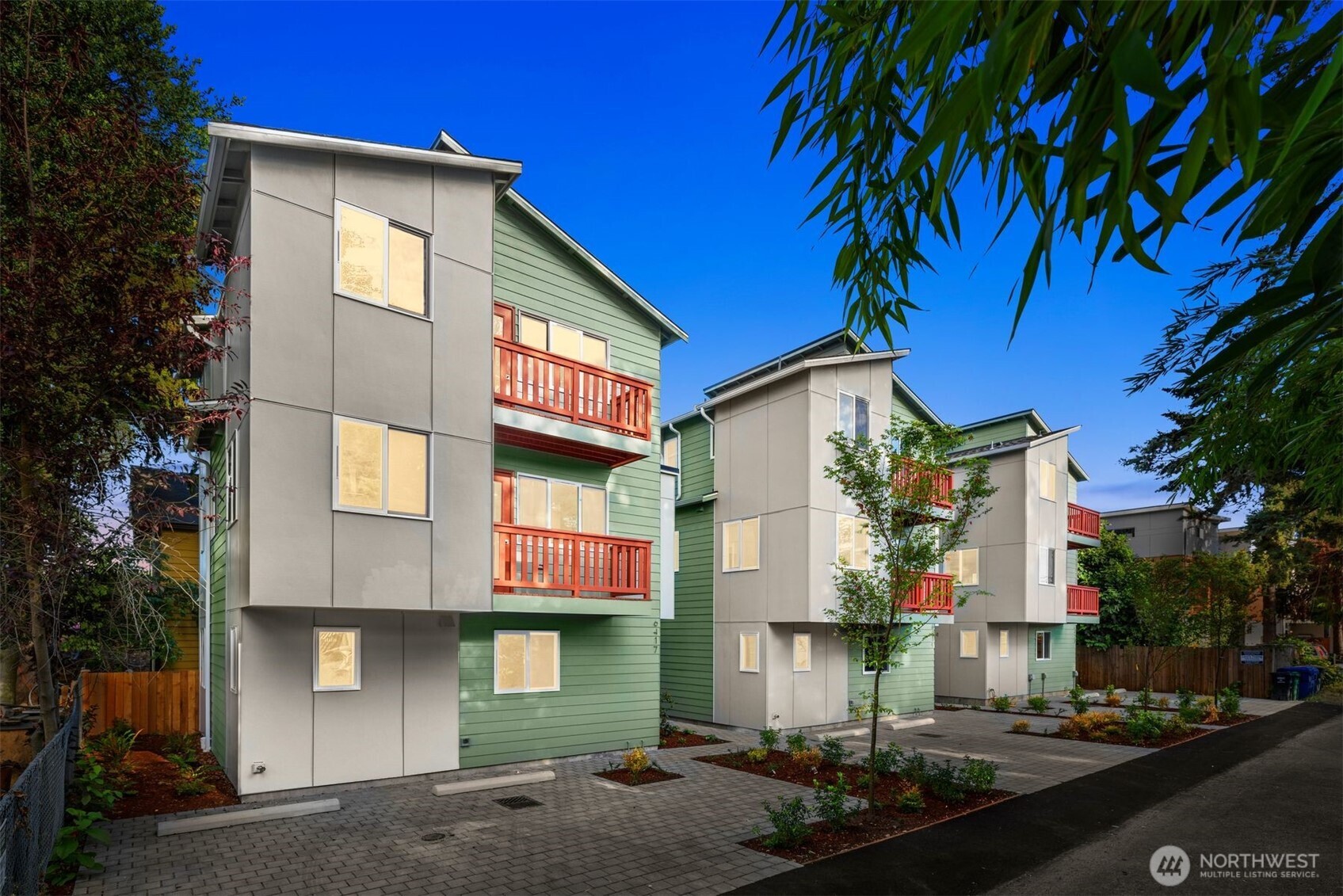 6419 Ellis Avenue S, Seattle, WA 98108