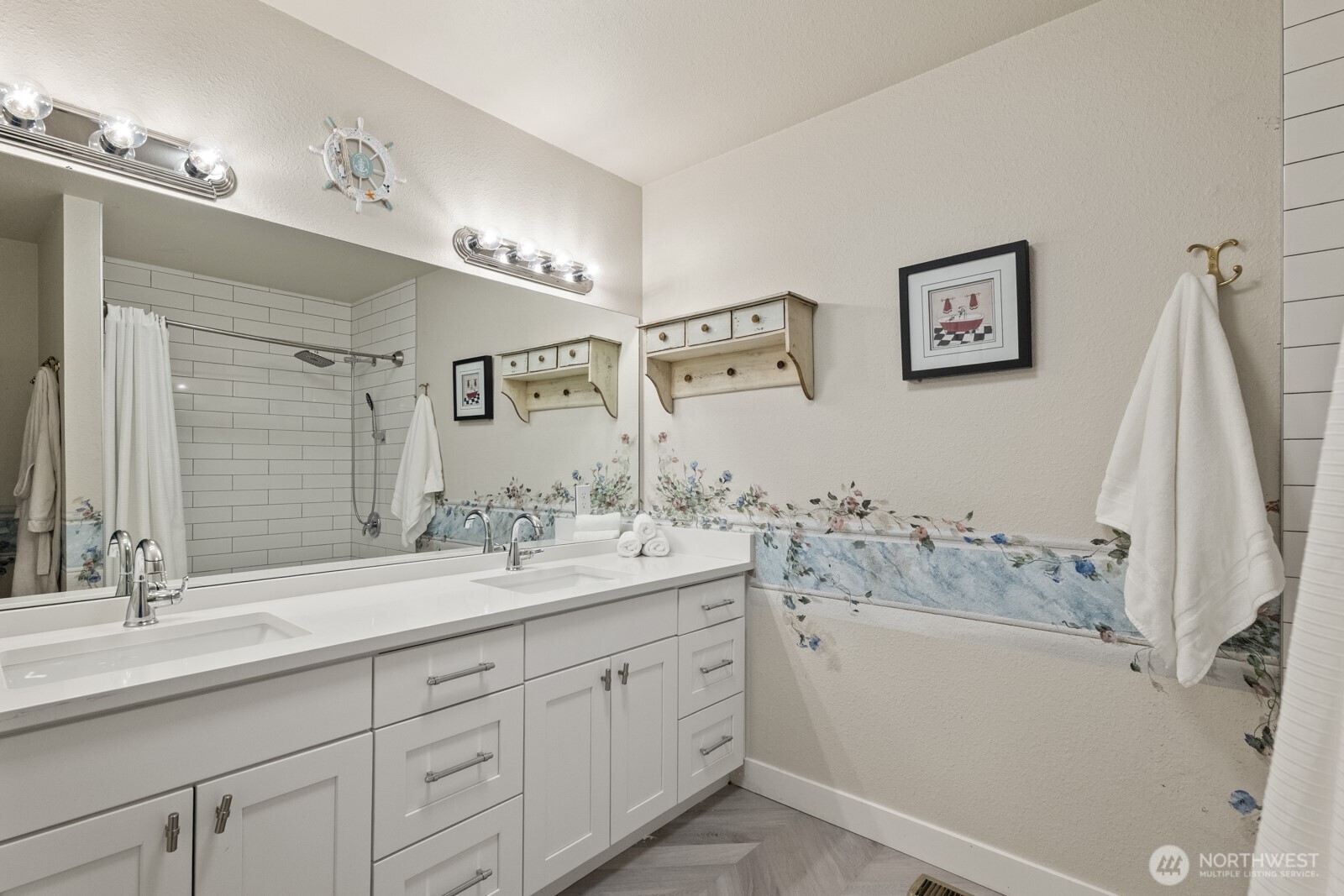 35525 SE 49th Street , Fall City, WA 98024