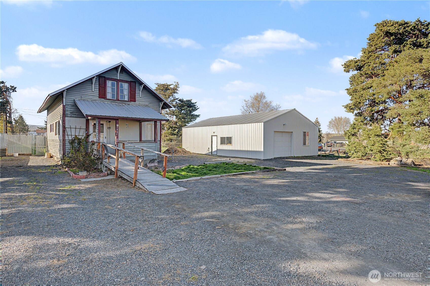 148 NW Ephrata Avenue , Soap Lake, WA 98851