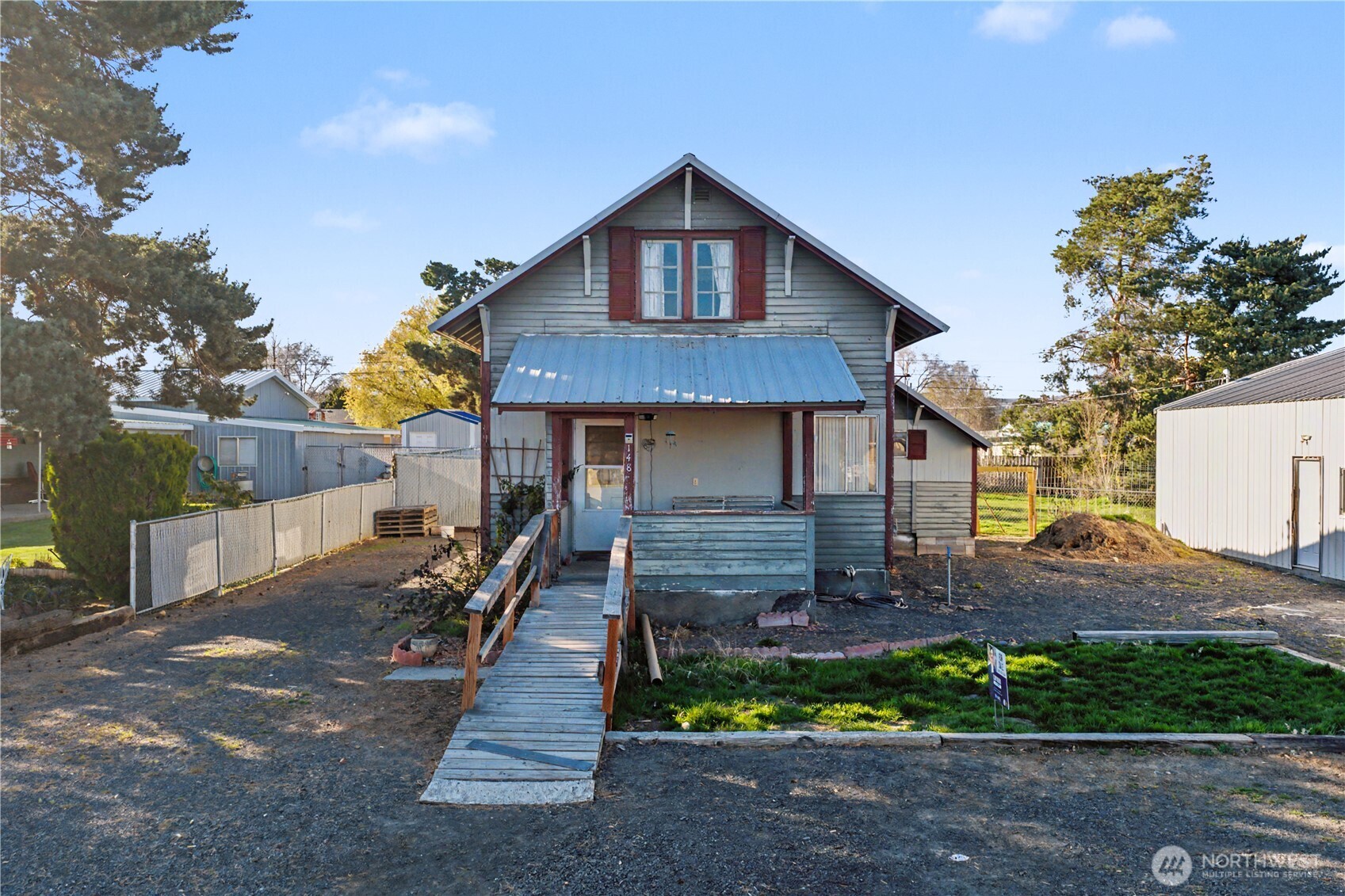 148 NW Ephrata Avenue , Soap Lake, WA 98851