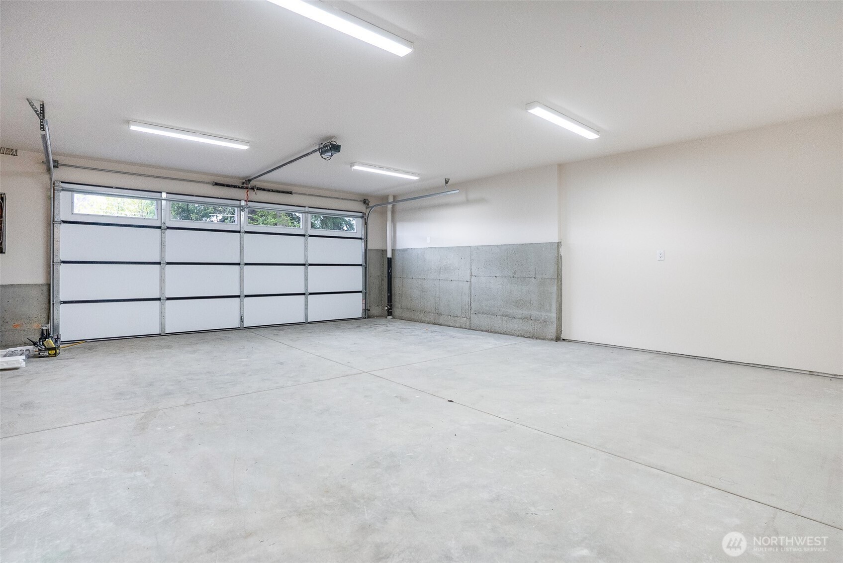 18607 104th Avenue NE #A, Bothell, WA 98011