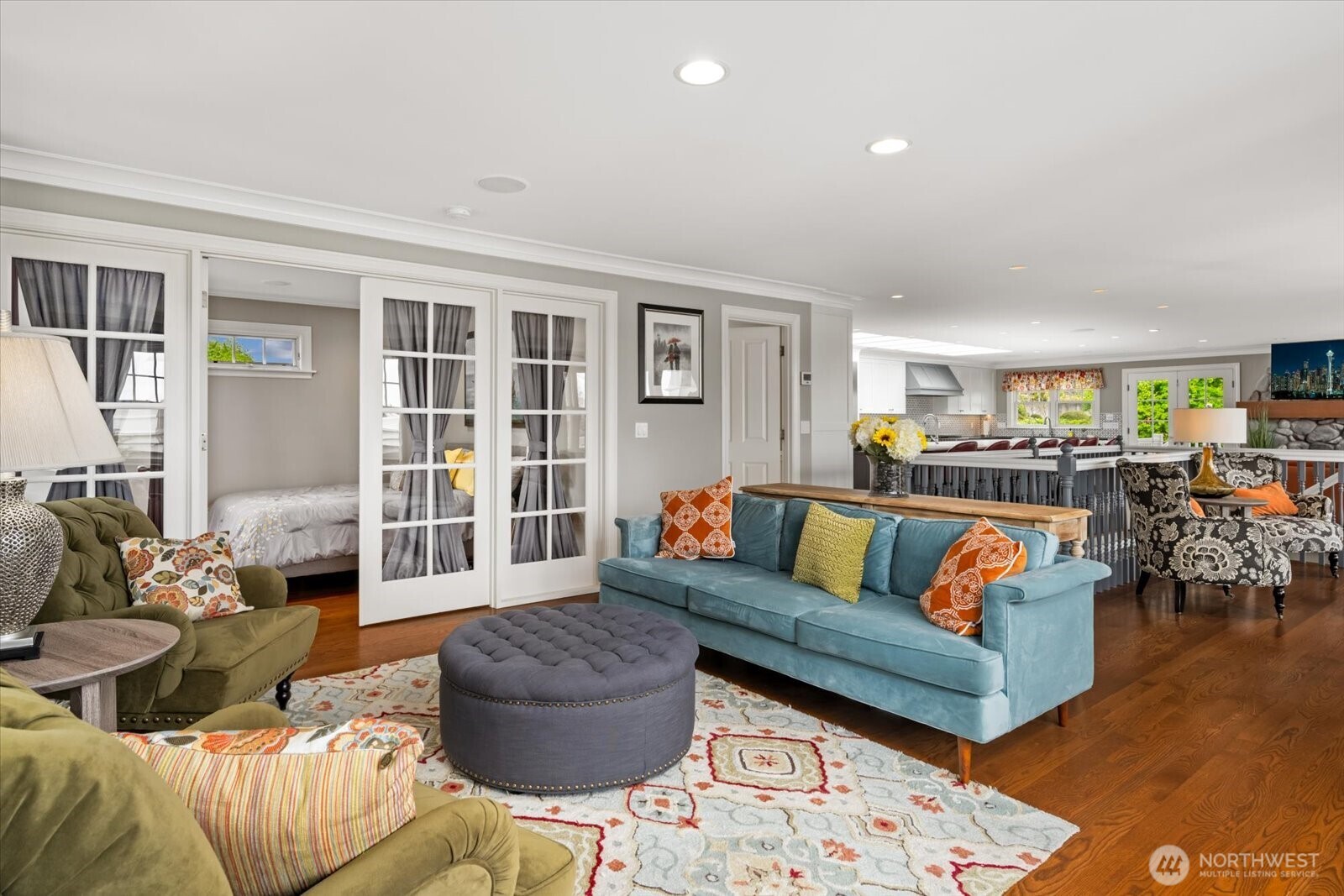 10207 NE 60th Street , Kirkland, WA 98033