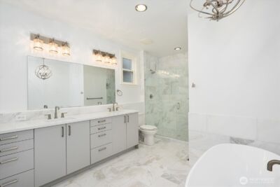 10207 NE 60th Street , Kirkland, WA 98033 - Photo 17