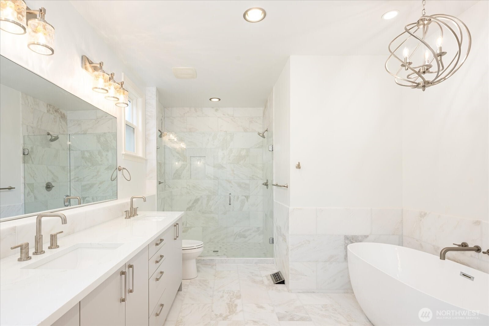 10207 NE 60th Street , Kirkland, WA 98033