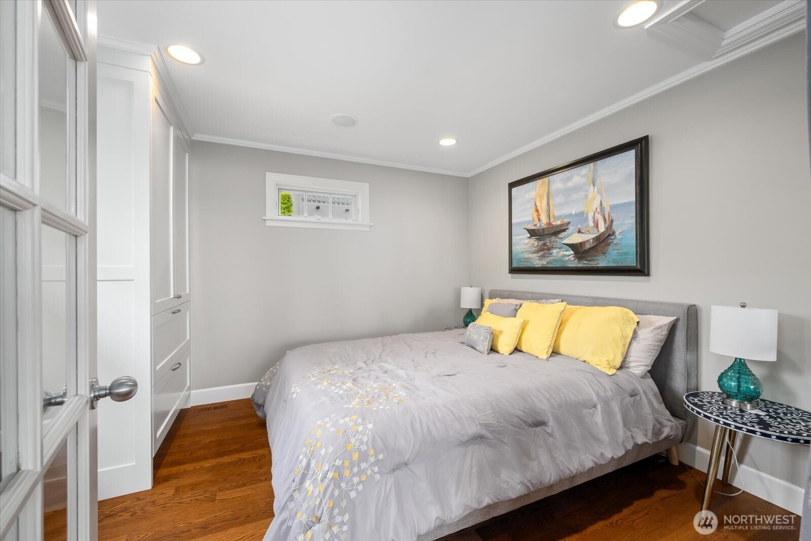 10207 NE 60th Street , Kirkland, WA 98033