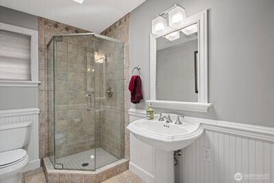 10207 NE 60th Street , Kirkland, WA 98033 - Photo 23
