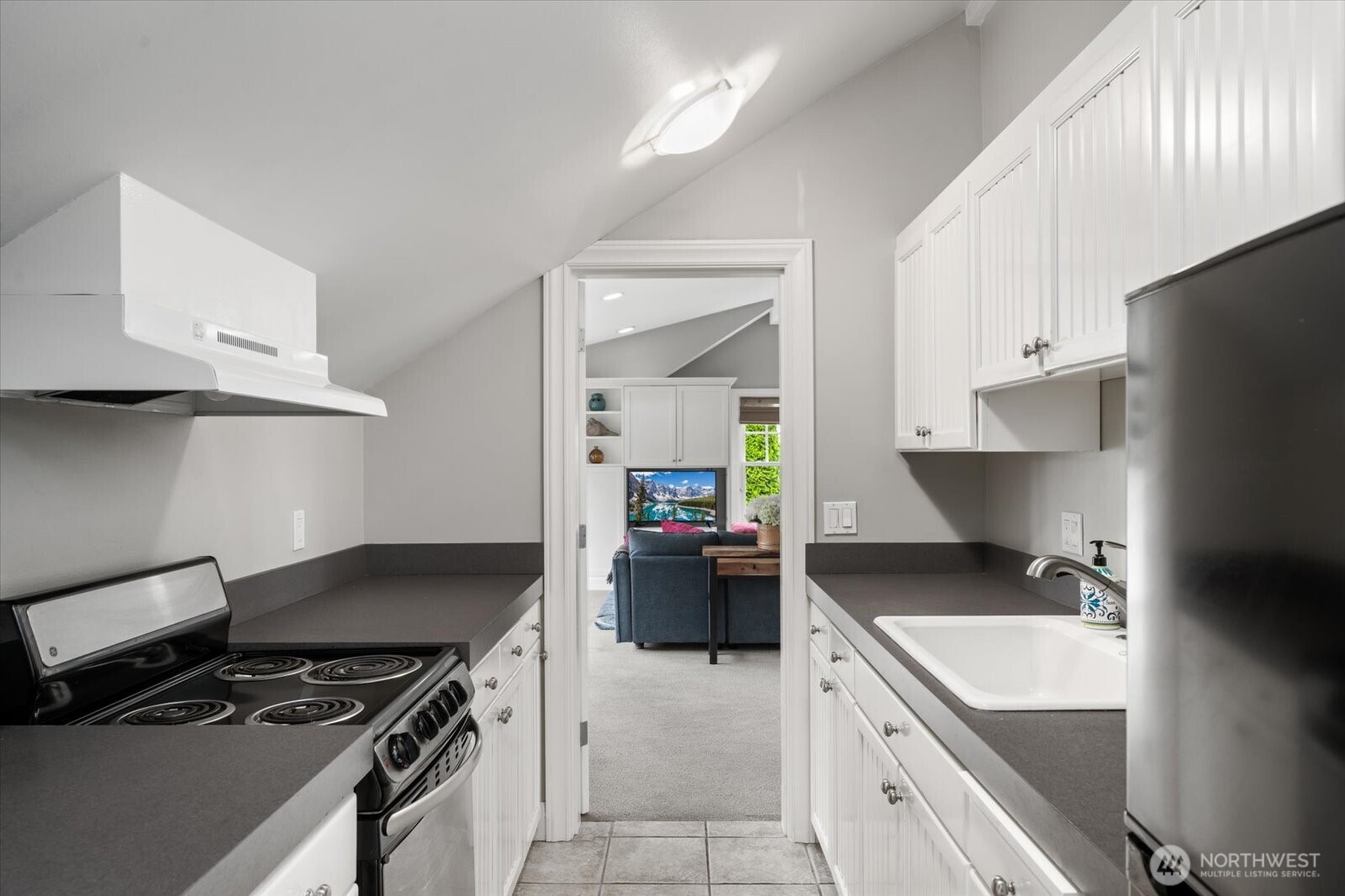 10207 NE 60th Street , Kirkland, WA 98033