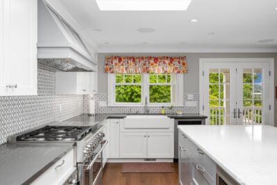 10207 NE 60th Street , Kirkland, WA 98033 - Photo 8