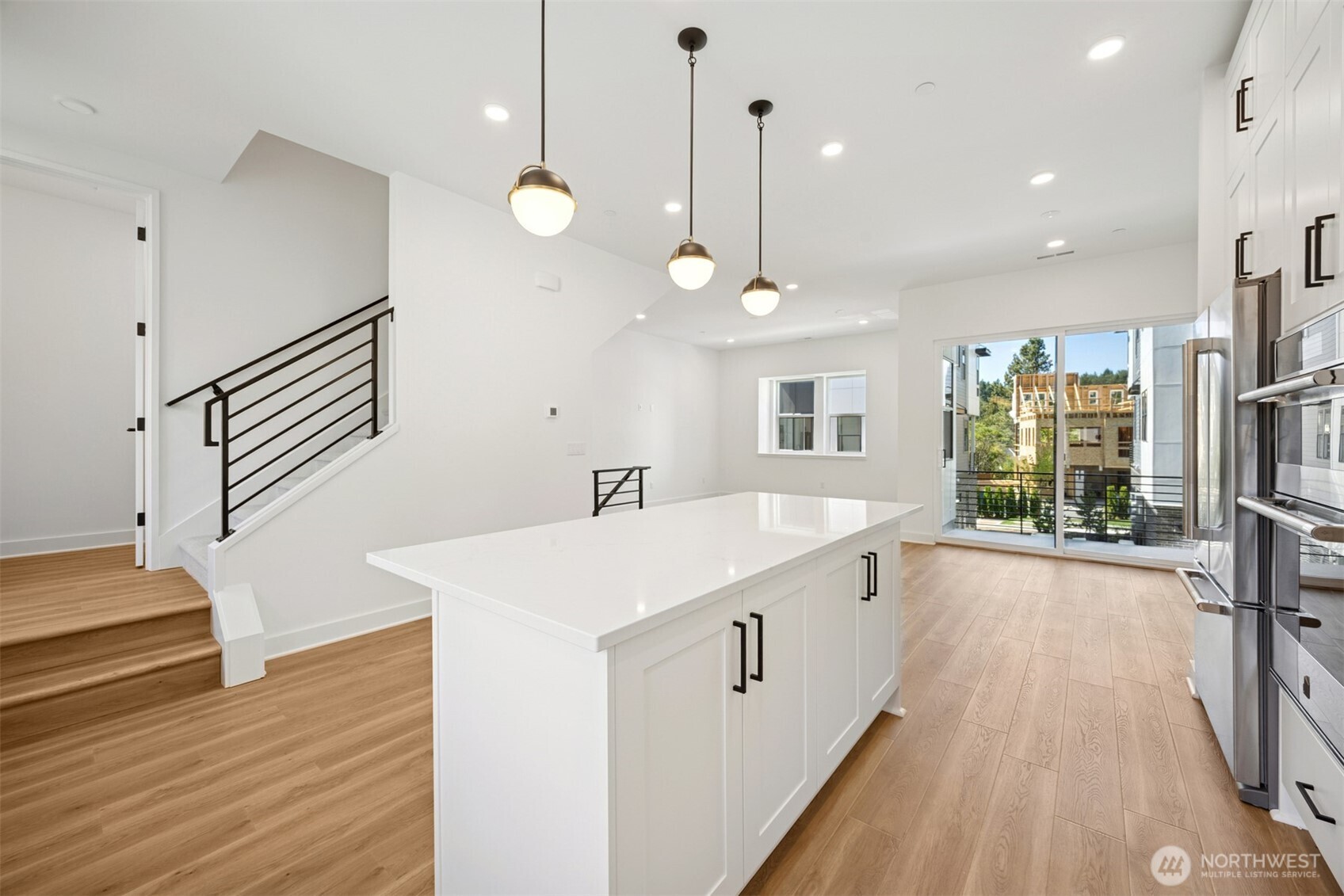 18814 99th Court NE #B, Bothell, WA 98011