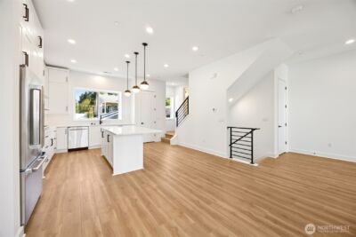 18814 99th Court NE #B, Bothell, WA 98011 - Photo 8