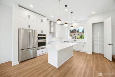 18814 99th Court NE #B, Bothell, WA 98011 - Photo 9