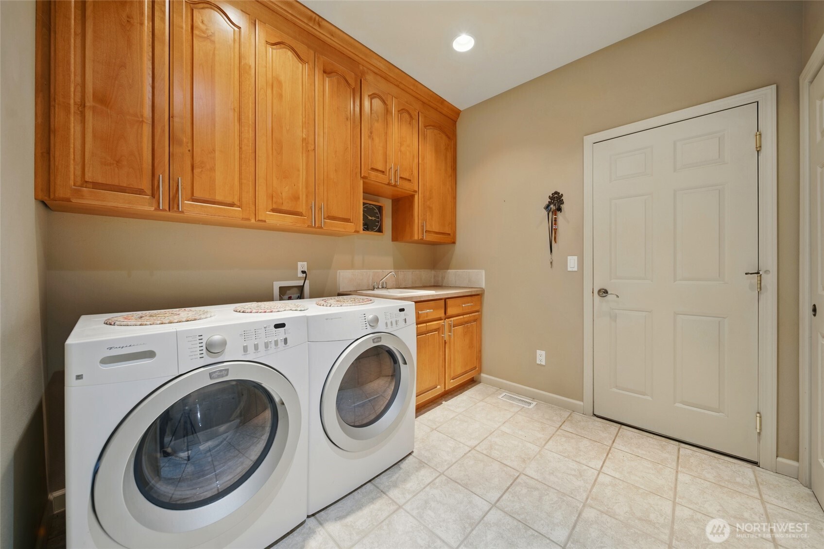 832 SE Vintage Way , College Place, WA 99324