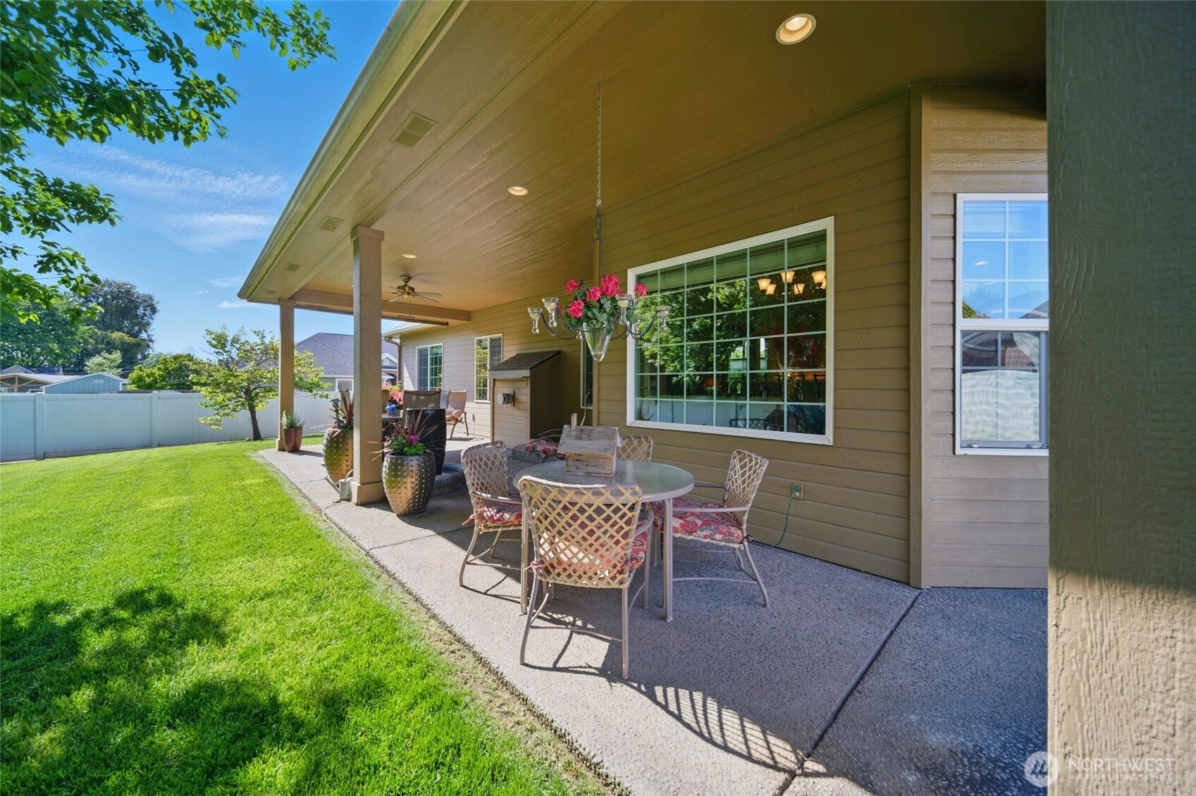 832 SE Vintage Way , College Place, WA 99324