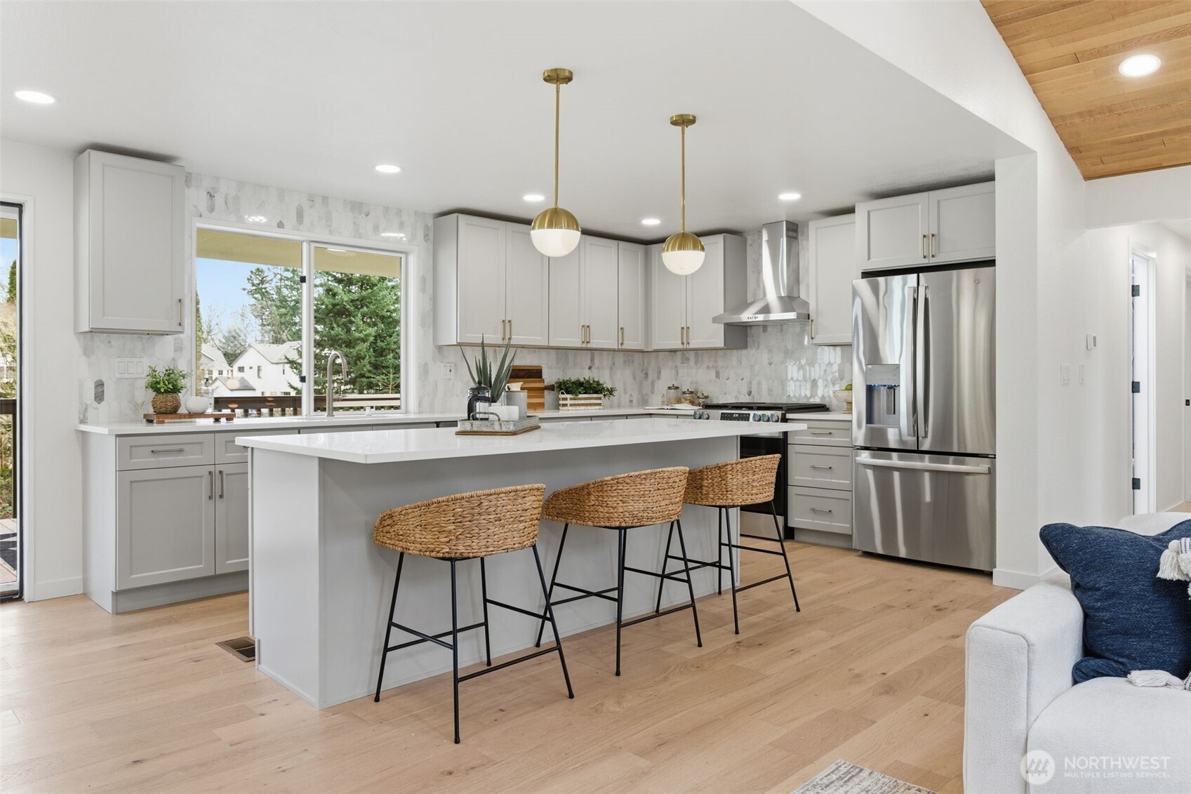 9110 122nd Place SE, Newcastle, WA 98056