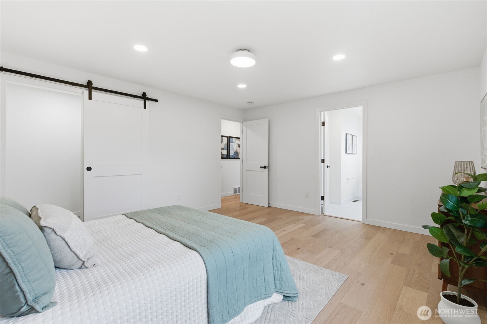 9110 122nd Place SE, Newcastle, WA 98056