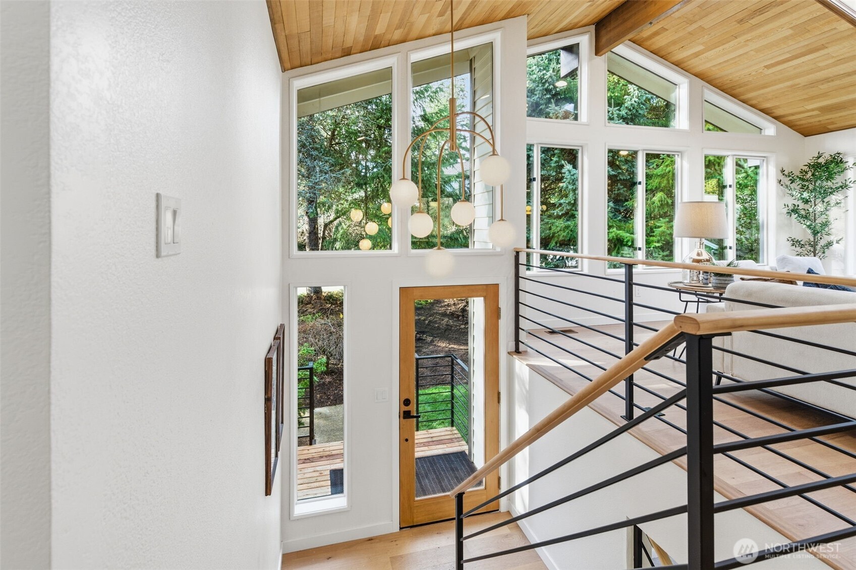 9110 122nd Place SE, Newcastle, WA 98056