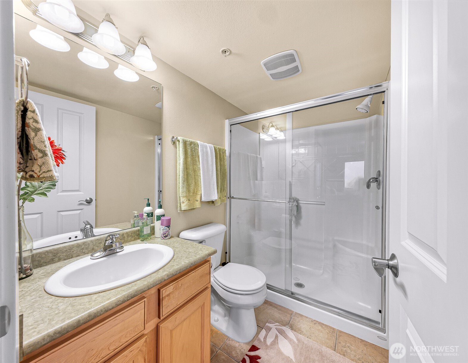 8075 Harborview Road #101, Blaine, WA 98230