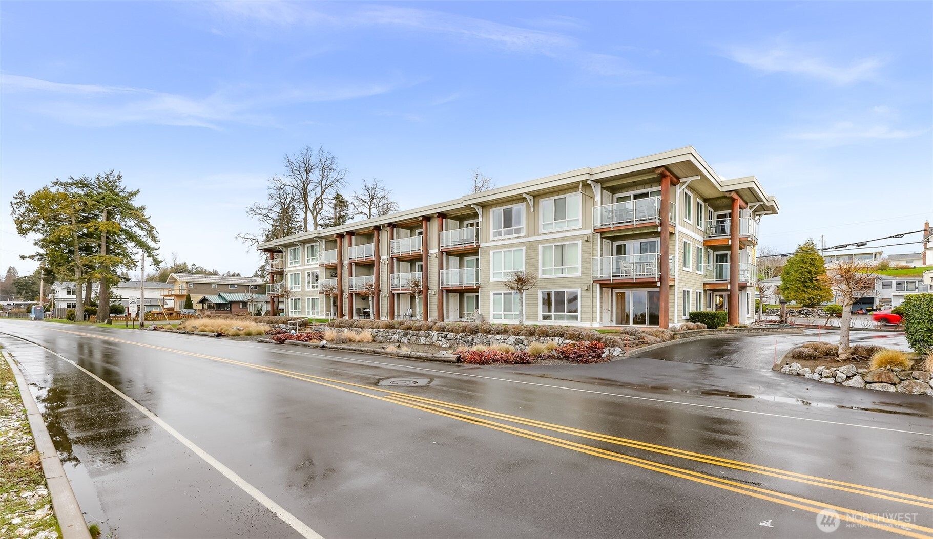 8075 Harborview Road #101, Blaine, WA 98230