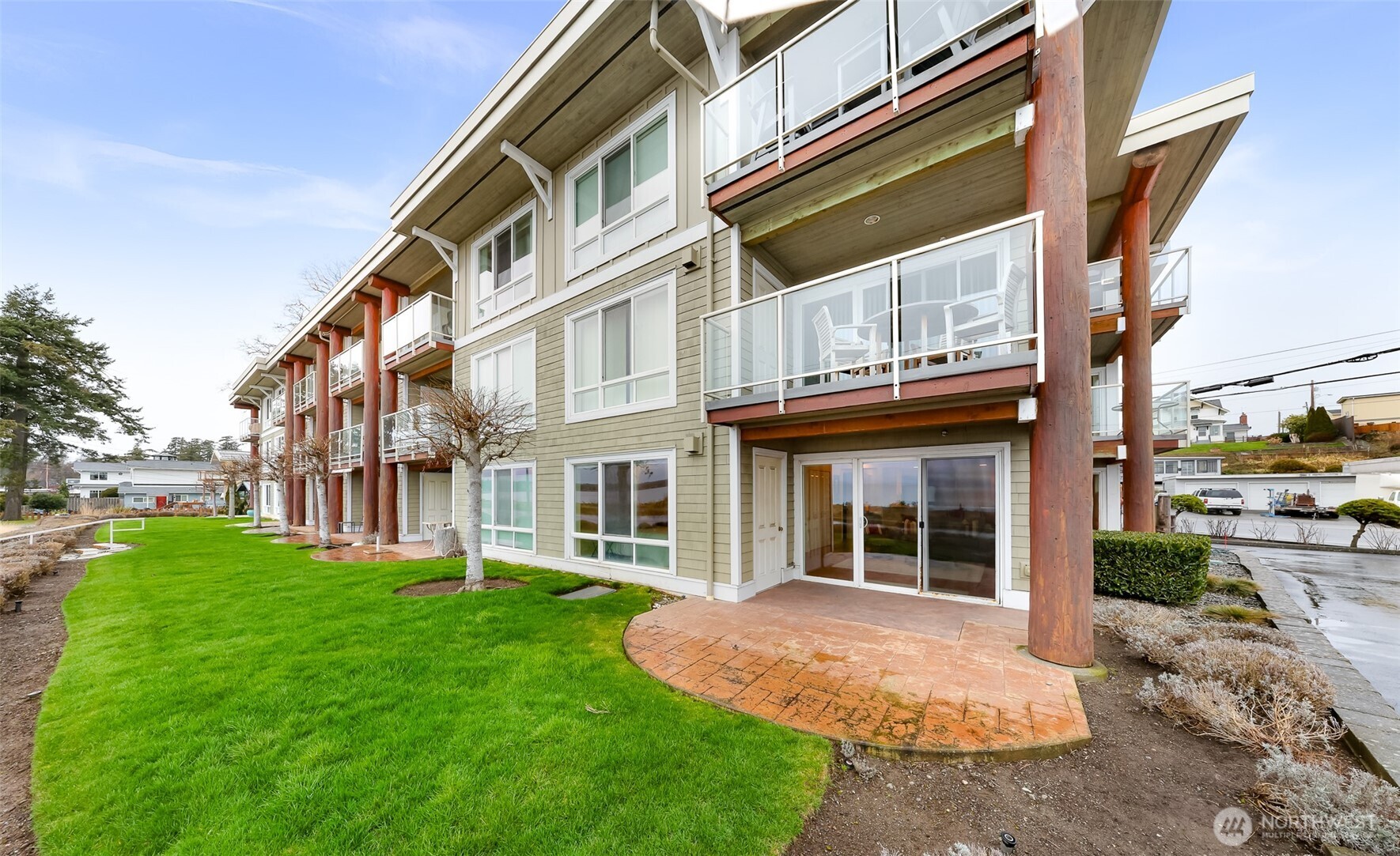 8075 Harborview Road #101, Blaine, WA 98230