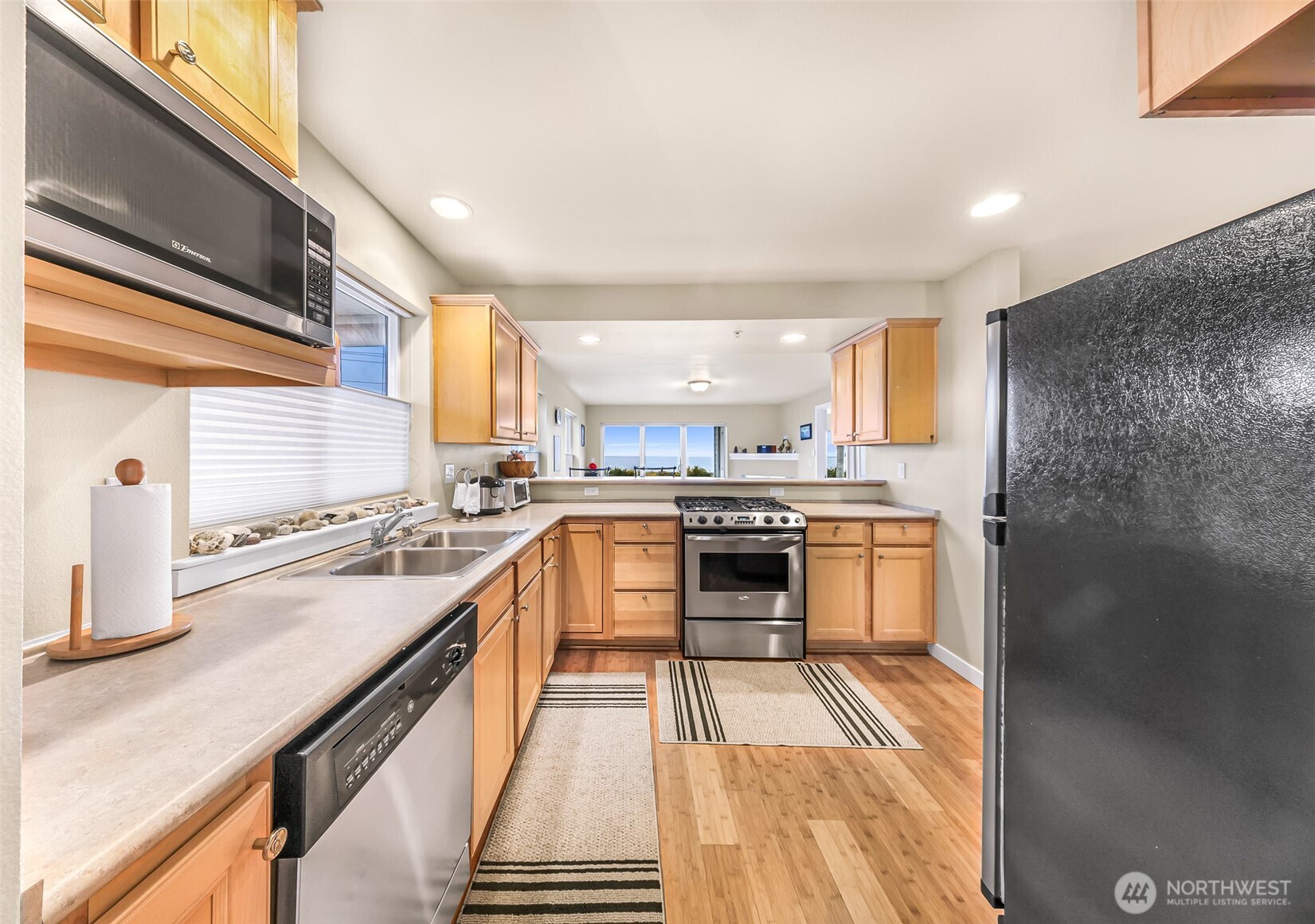 8075 Harborview Road #101, Blaine, WA 98230