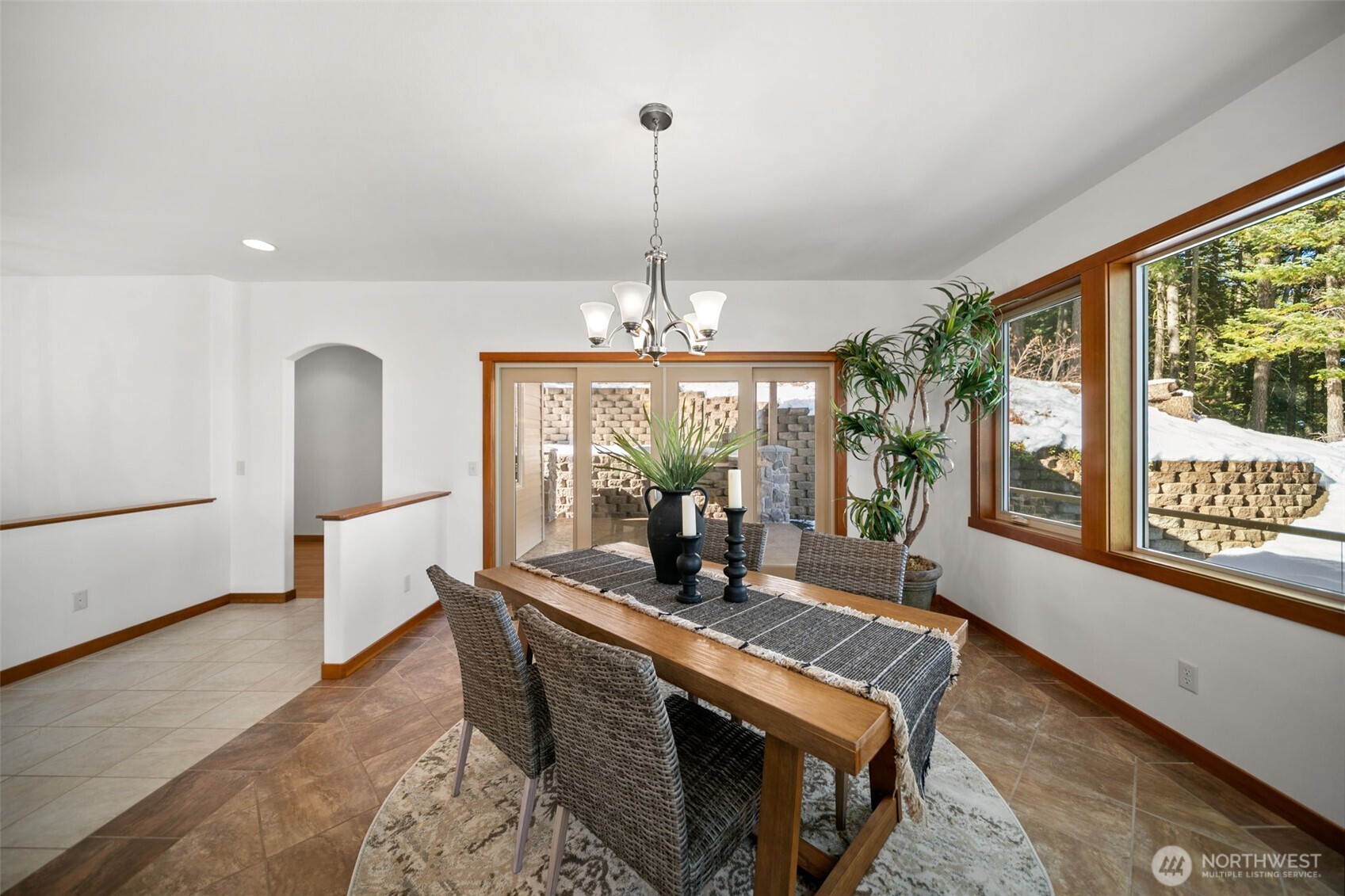 6760 Forest Ridge Drive , Wenatchee, WA 98801