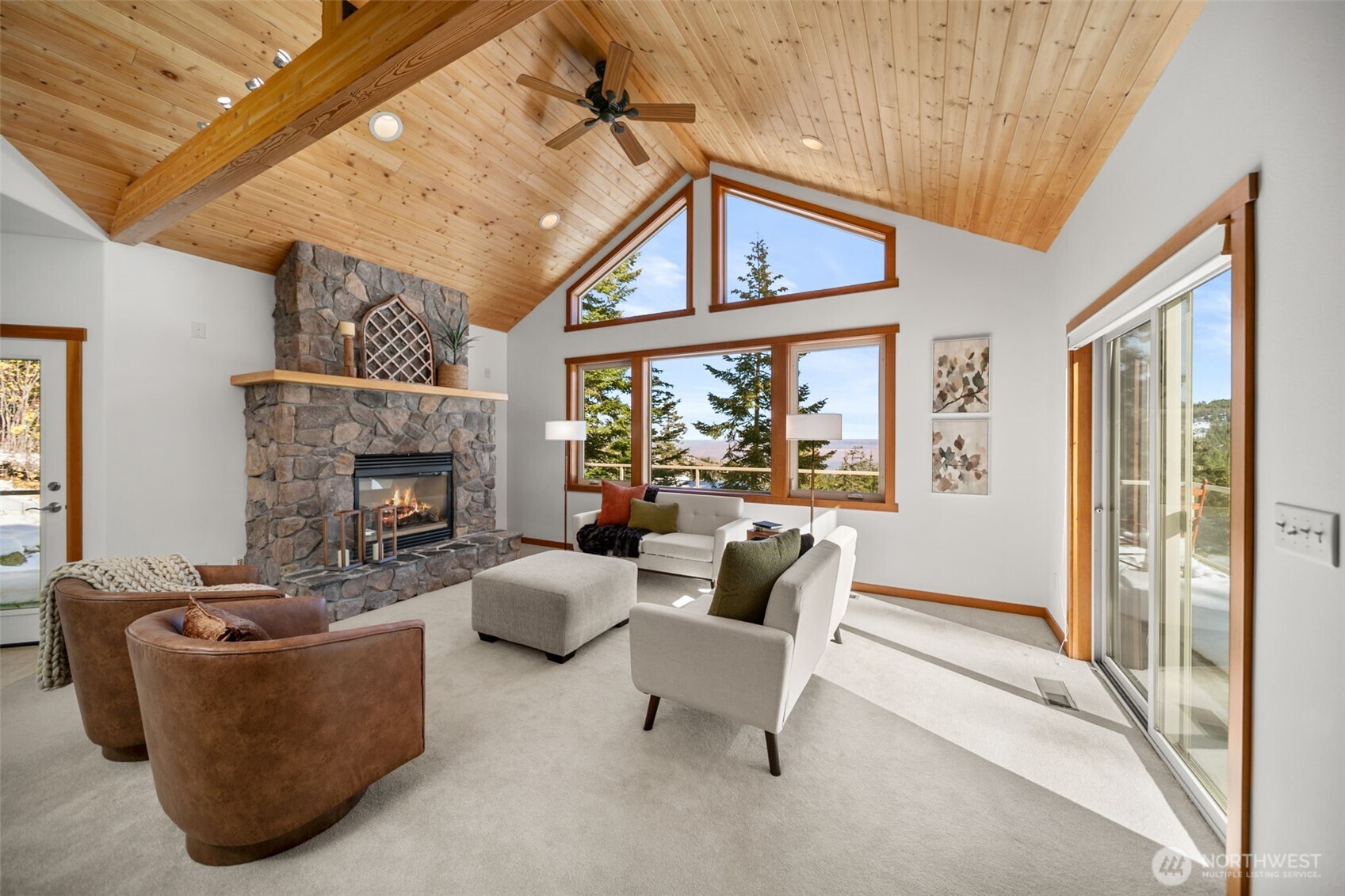 6760 Forest Ridge Drive , Wenatchee, WA 98801