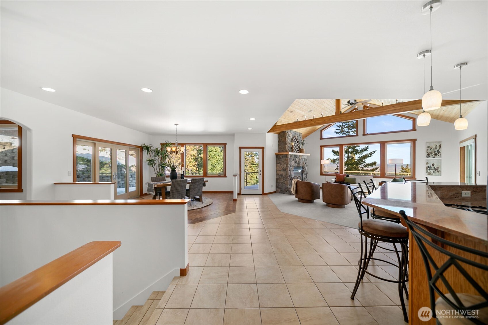 6760 Forest Ridge Drive , Wenatchee, WA 98801