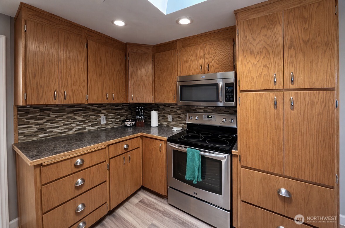 1127 Central Avenue , Oroville, WA 98844