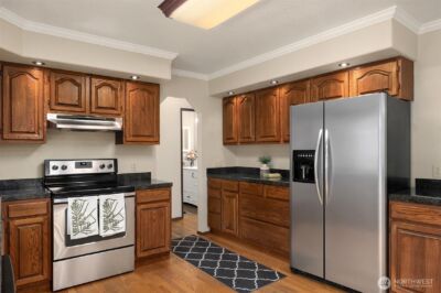 12401 8th Drive SE, Everett, WA 98208 - Photo 5