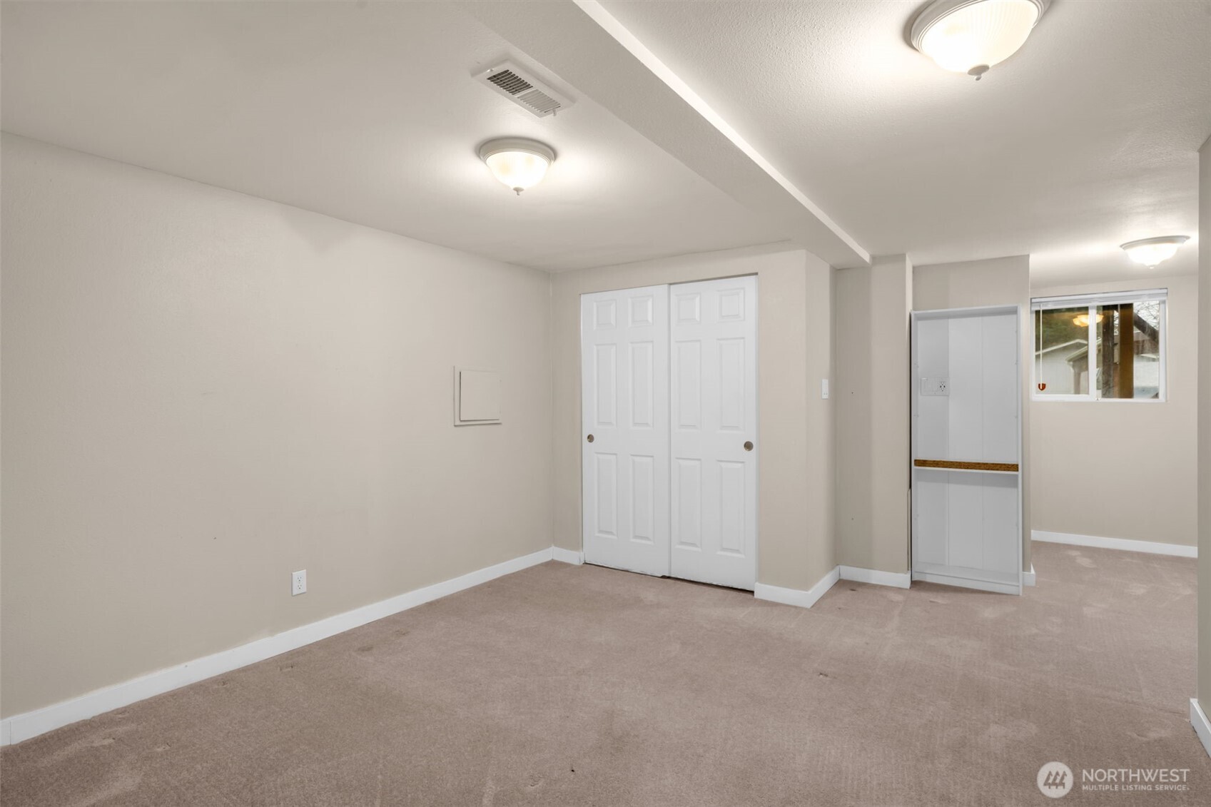 9901 59th Avenue Ct E, Puyallup, WA 98373