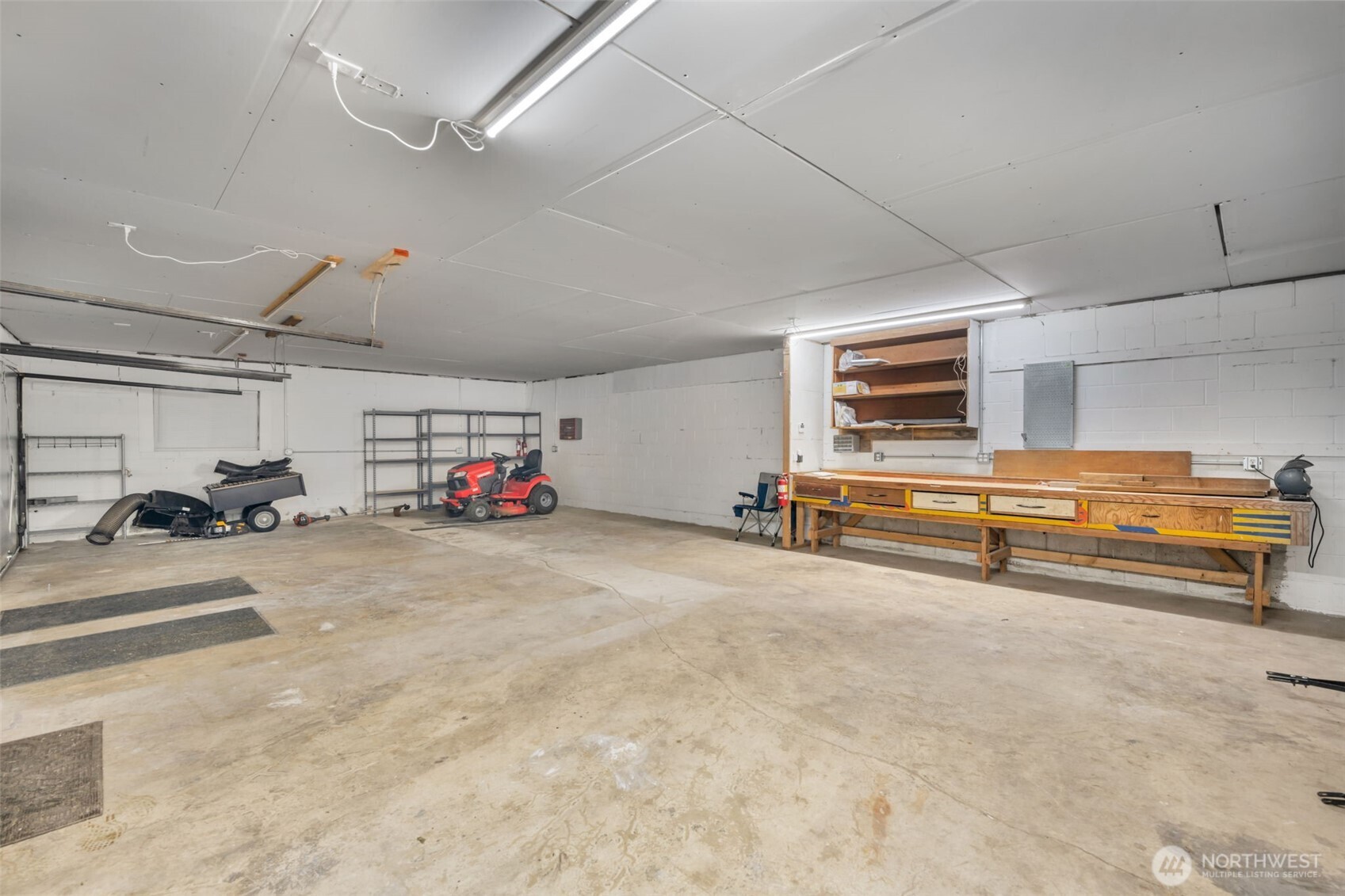 9901 59th Avenue Ct E, Puyallup, WA 98373