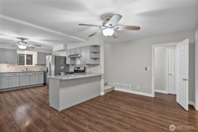 9901 59th Avenue Ct E, Puyallup, WA 98373 - Photo 8