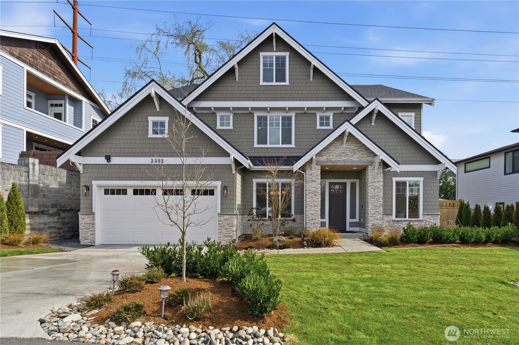 2582 136th Lane SE , Bellevue, WA 98005