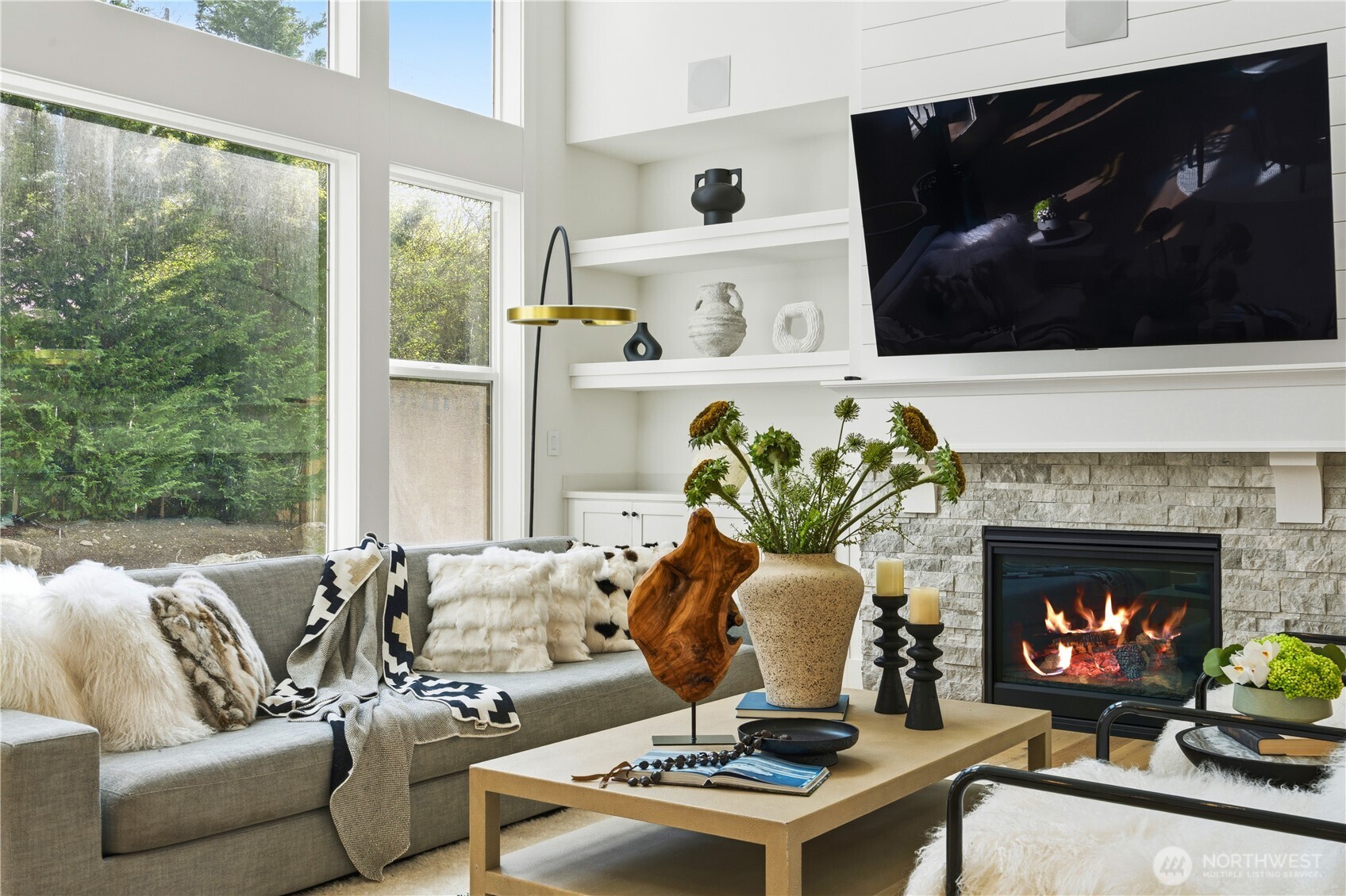 2582 136th Lane SE , Bellevue, WA 98005