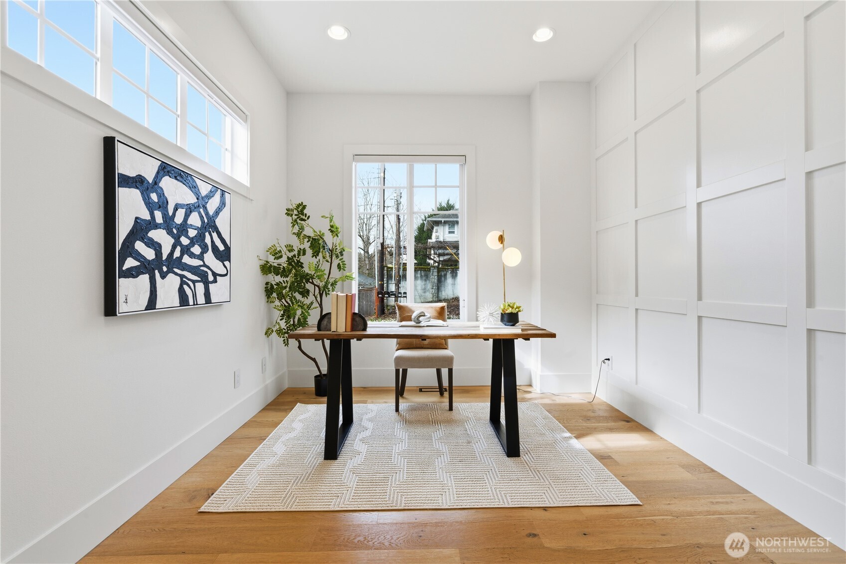 2582 136th Lane SE , Bellevue, WA 98005