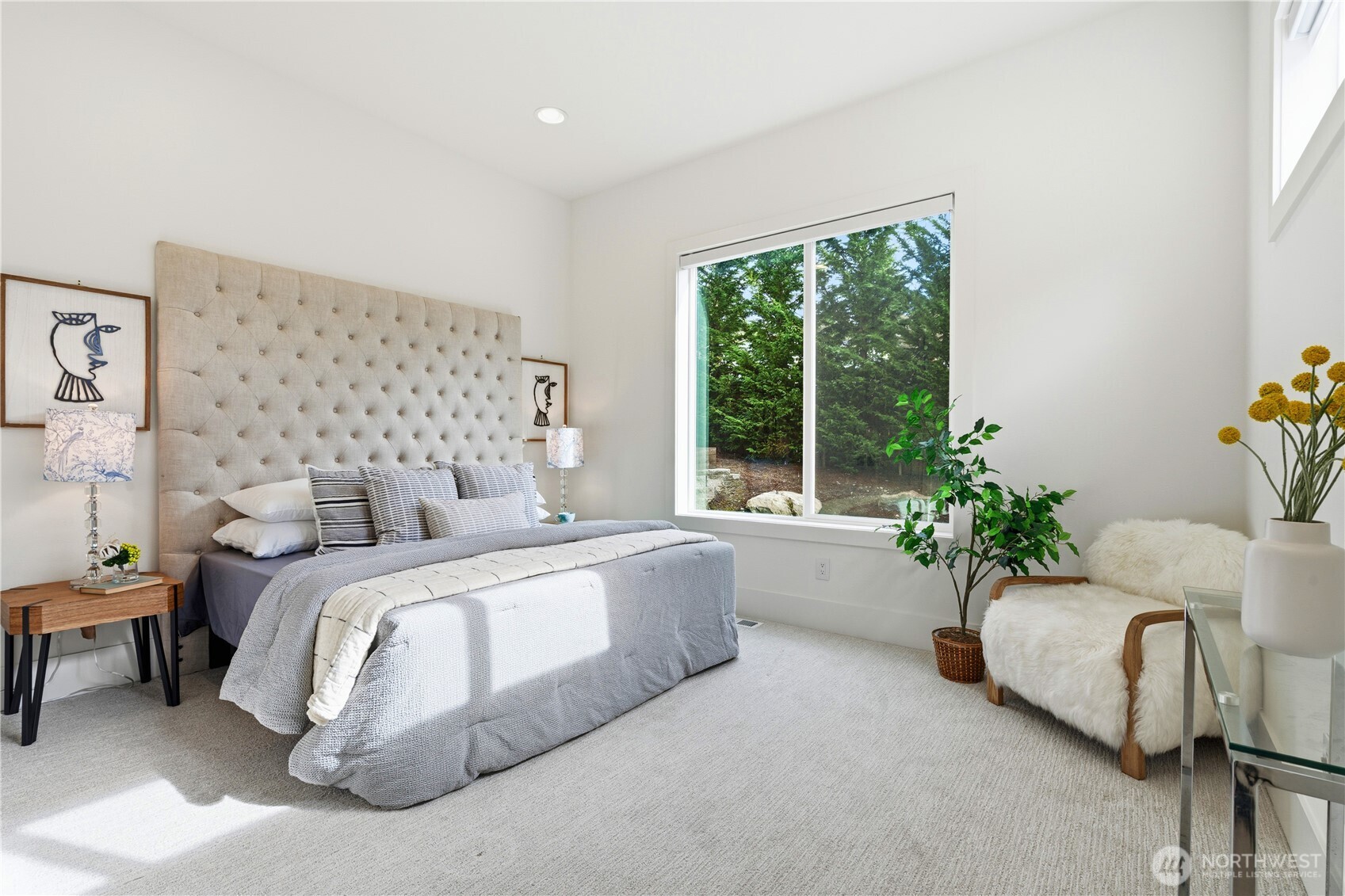 2582 136th Lane SE , Bellevue, WA 98005